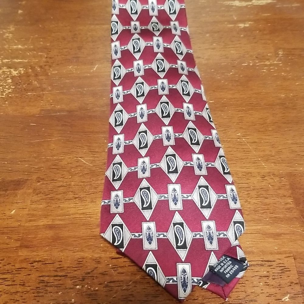 Stafford Tie  